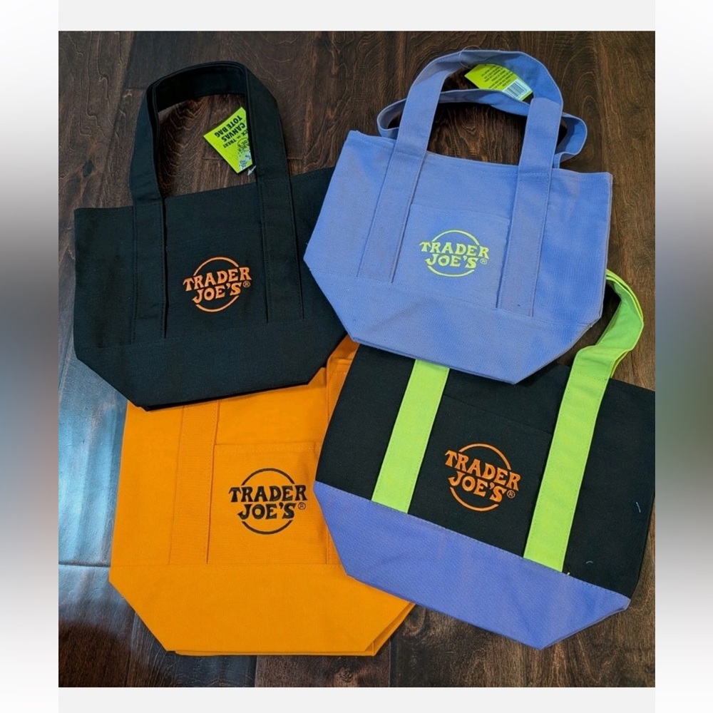 NWT Trader Joe's Mini Canvas Tote Bags Halloween Fall Trick Or Treat Set of 4